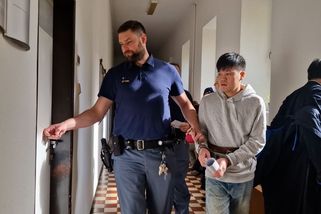 Vietnamský student v Ostravě pobodal soka v lásce, dostal 6,5 roku a byl vyhoštěn - Novinky